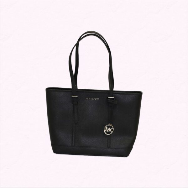 SMTZSHLDRT BLACK